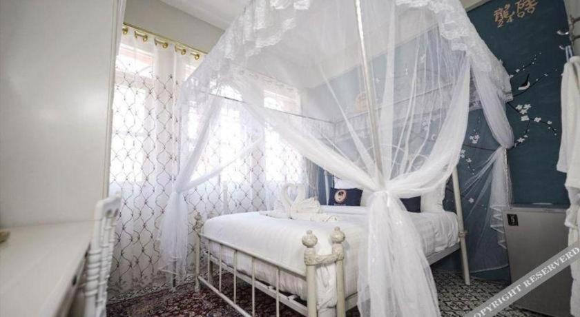 2499 Heritage Chinatown By Roomquest Hotel 5*